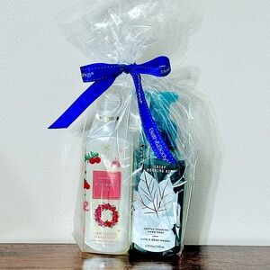 Bath & Body Works Winterberry Ice & Crisp Morning Air Hand Soap gift set NWT